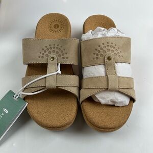 Waco Andover Wedge Shoe, Women's Size 9.5B